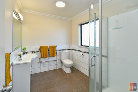 Photo of property in 72a Prospect Terrace, Pukekohe, 2120