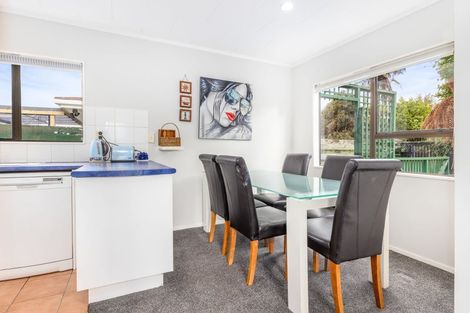 Photo of property in 37a Nimmo Avenue West, Waikanae, 5036