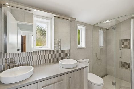 Photo of property in 7 Tangahoe Street, Paekakariki, 5034