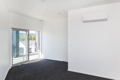 Photo of property in Marina View Apartments, 204/4 Reads Quay, Gisborne, 4010