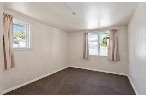 Photo of property in 34 Roche Avenue, Upper Riccarton, Christchurch, 8041