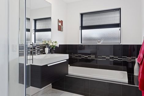 Photo of property in 5 Sincock Place, Kaiapoi, 7630