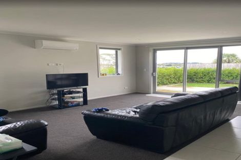 Photo of property in 41u4 Waimarie Street, Nawton, Hamilton, 3200