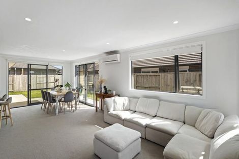 Photo of property in 38 Piata Street, Papamoa Beach, Papamoa, 3118