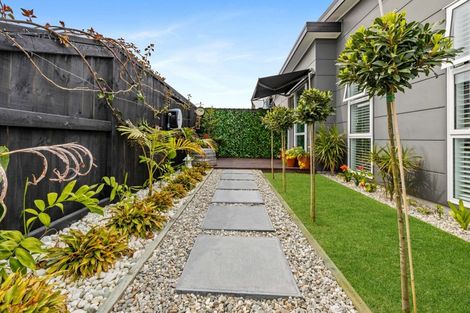 Photo of property in 14 Awatira Drive, Papamoa Beach, Papamoa, 3118