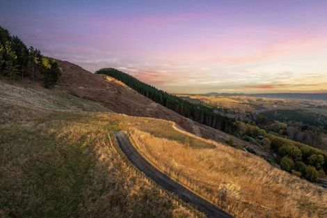 Photo of property in 27 Raratu Road, Kahuranaki, 4295