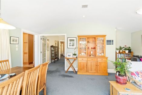 Photo of property in 52 Kilmarnock Street, Riccarton, Christchurch, 8011