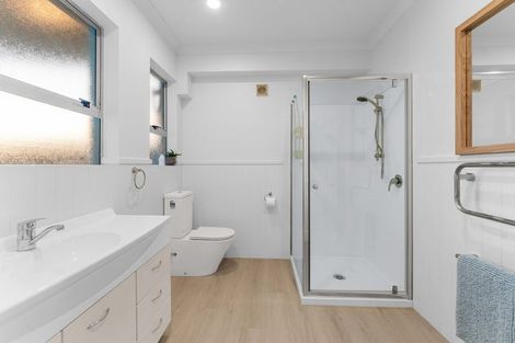 Photo of property in 1011 Papamoa Beach Road, Papamoa Beach, Papamoa, 3118