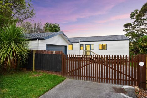 Photo of property in 18a Poto Street, Te Atatu South, Auckland, 0610