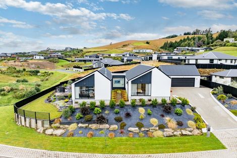 Photo of property in 61 Heathfield Drive, Mosgiel, 9024