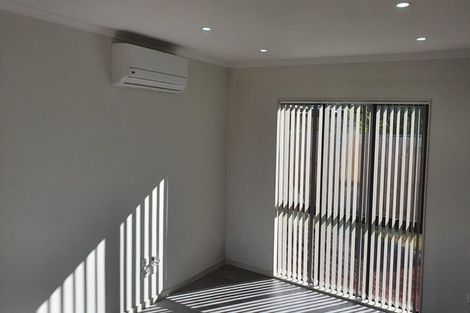 Photo of property in 28 Allen Street, Mangere East, Auckland, 2024