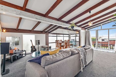 Photo of property in 80a/1 Woodglen Road, Glen Eden, Auckland, 0602