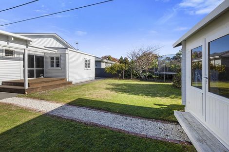Photo of property in 15b Atiawa Street, Glen Avon, New Plymouth, 4312