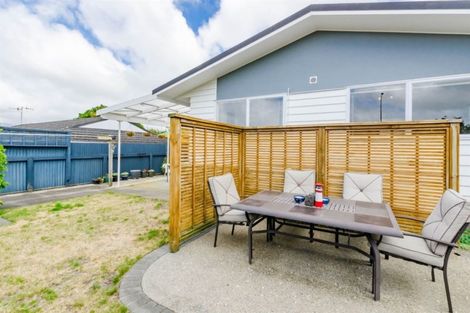 Photo of property in 76 Gray Avenue, Paraparaumu Beach, Paraparaumu, 5032