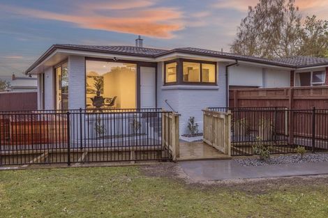 Photo of property in 24 Scotston Avenue, St Albans, Christchurch, 8052
