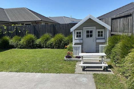 Photo of property in 5 Oka Street, Papamoa Beach, Papamoa, 3118