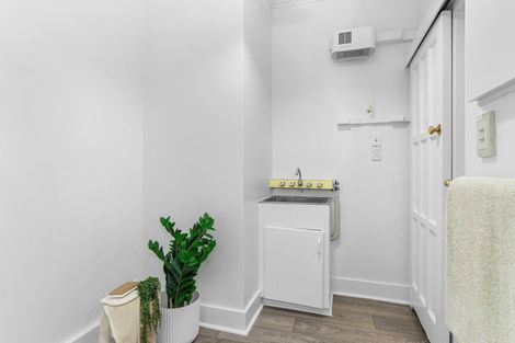 Photo of property in 9 Hill Street, Onerahi, Whangarei, 0110