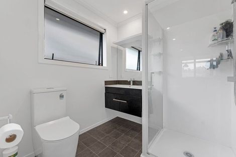 Photo of property in 24 Tauroa Drive, Tuakau, 2121