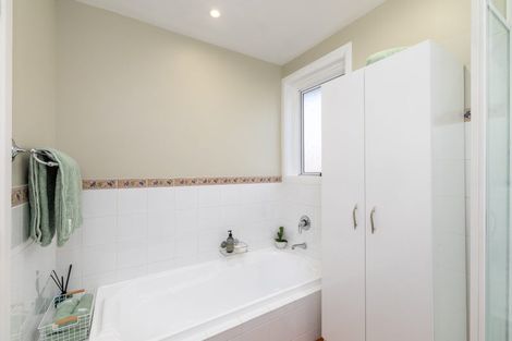 Photo of property in 78 Hoani Street, Northcote, Christchurch, 8052