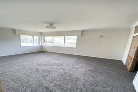 Photo of property in 33a Forrest Hill Road, Milford, Auckland, 0620