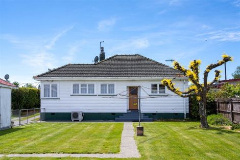 Photo of property in 32 Ranui Road, Stoke, Nelson, 7011