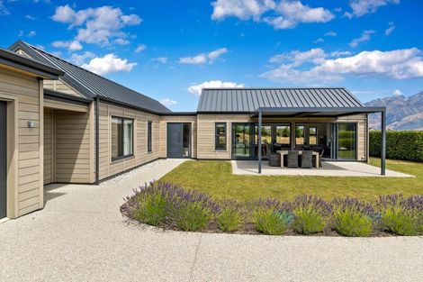 Photo of property in 28 Mckellar Drive, Jacks Point, Queenstown, 9371