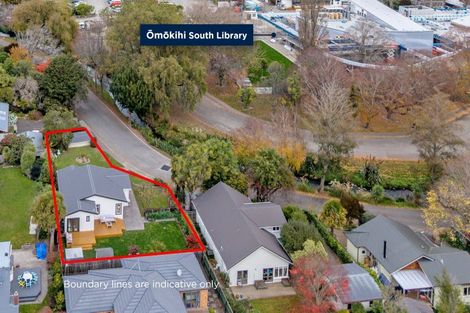 Photo of property in 43 Waimea Terrace, Beckenham, Christchurch, 8023
