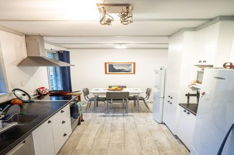 Photo of property in 49 Franklyn Road, Tawa, Wellington, 5028