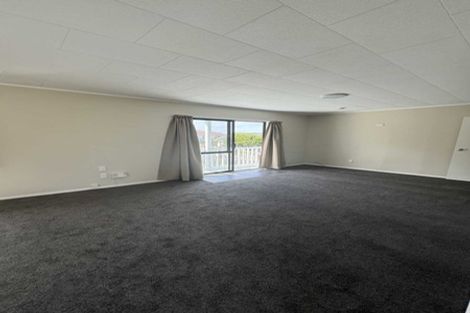 Photo of property in 1/64 Solar Road, Glen Eden, Auckland, 0602