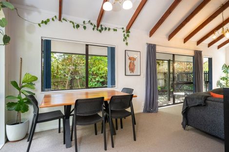 Photo of property in 15a Franklin Terrace, Havelock North, 4130