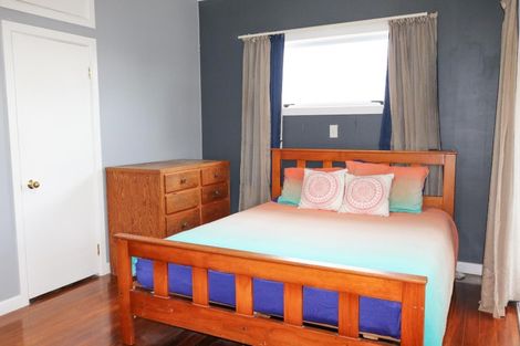 Photo of property in 74 King Street, Waiuku, 2123