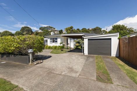 Photo of property in 16 Rosendale Avenue, Spotswood, New Plymouth, 4310