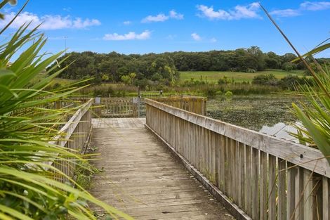 Photo of property in 54 Hillwell Drive, Henderson, Auckland, 0612