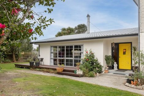 Photo of property in 11 Cape Foulwind Road, Carters Beach, Westport, 7892