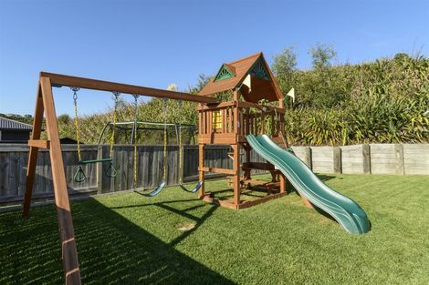 Photo of property in 59 Awataha Crescent, Pyes Pa, Tauranga, 3110
