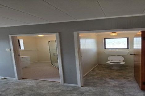 Photo of property in 4 Whitby Place, Westown, New Plymouth, 4310