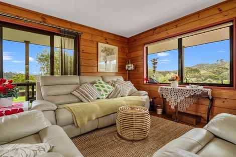 Photo of property in 487 Wilson Road, South Head, Helensville, 0874