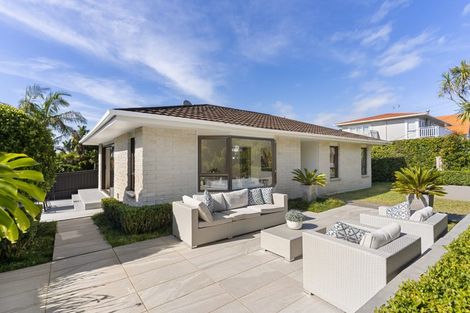 Photo of property in 59a/1 Norwood Road, Bayswater, Auckland, 0622