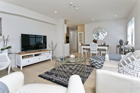 Photo of property in 3/388 Hibiscus Coast Highway, Orewa, 0931