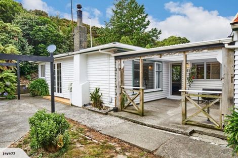 Photo of property in 72 Hair Street, Wainuiomata, Lower Hutt, 5014