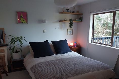 Photo of property in 85e Stottholm Road, Titirangi, Auckland, 0604