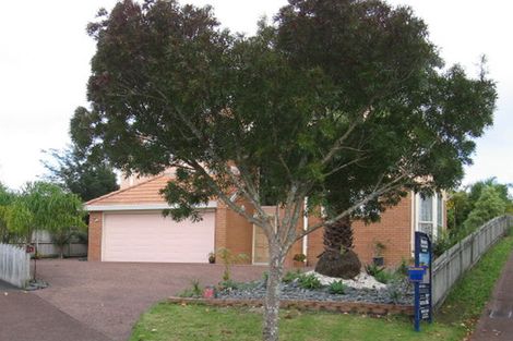 Photo of property in 11b Princess Maria Place, Massey, Auckland, 0614