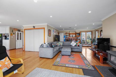 Photo of property in 15 Patui Avenue, Ngarimu Bay, Thames, 3575