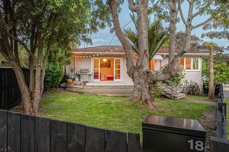 Photo of property in 18 Poto Street, Te Atatu South, Auckland, 0610