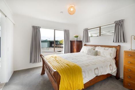 Photo of property in 1/24 Cambrian Street, Churton Park, Wellington, 6037