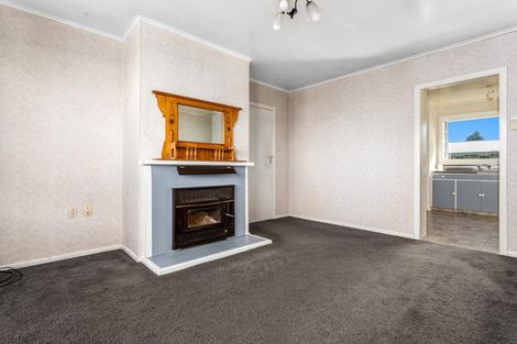 Photo of property in 41 College Road, Edgecumbe, 3120