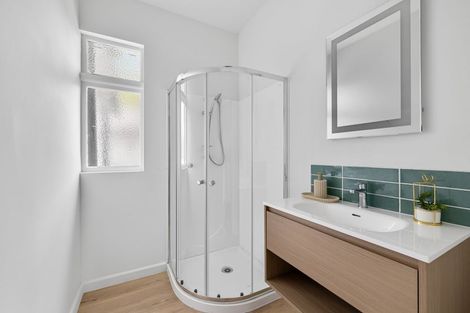 Photo of property in 17 Clarendon Terrace, Woolston, Christchurch, 8023