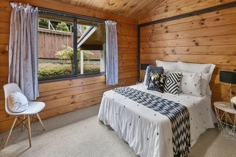 Photo of property in 87 Allington Road, Karori, Wellington, 6012