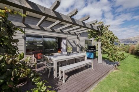 Photo of property in 16 Islington Place, Wanaka, 9305