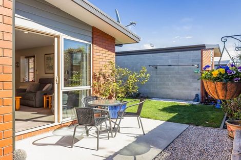 Photo of property in 2/25 Tilford Street, Woolston, Christchurch, 8062